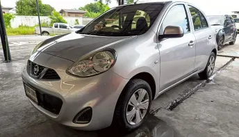 Nissan March 1.2 EL ออโต้ ปี 2018 ผ่อนเริ่มต้น 3*** บาท
