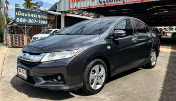Honda City 1.5 V เกียร์ออโต้ ปี 2016 ผ่อนเริ่มต้น 5,*** บาท