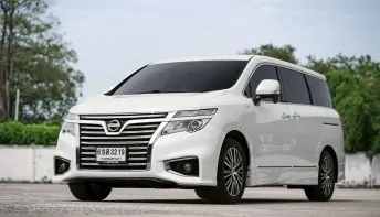 Nissan Elgrand 2.5 Highway Star ปี 2014  รถครอบครัว 7 ที่นั่ง มือเดียวป้ายแดง