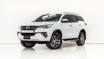 3B246 TOYOTA FORTUNER 2.4 V AT 2019