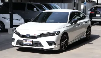 2023 Honda CIVIC 2.0 e:HEV RS รถเก๋ง 4 ประตู 