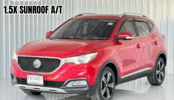 รถบ้าน สภาพดี ตัวท๊อปสุด Mg ZS 1.5X Sunroof รถเก๋ง 5 ประตู รถสภาพดี มีประกัน