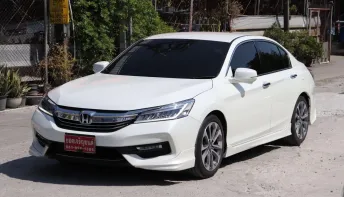 2016 Honda ACCORD 2.0 รถเก๋ง 4 ประตู รถบ้านมือเดียว ผ่อน 9,000/6ปี