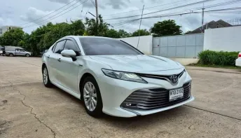 TOYOTA CAMRY 2.5 Hybrid ออโต้ ปี 2020