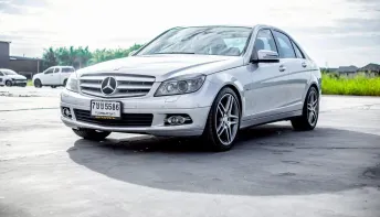 2011 Mercedes-Benz C-Class 1.8 C200 รถเก๋ง 4 ประตู 