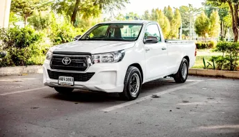 2018 Toyota Hilux Revo 2.4 รถกระบะ 