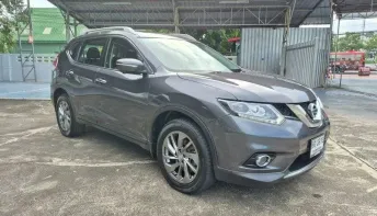 NISSAN X-TRAIL 2.5 V 4WD เบนซิน ปี 2016