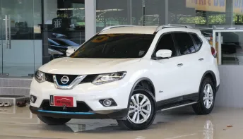 Nissan X-Trail 2.0 V Hybrid 4WD ปี 2016 ไมล์แท้8x,xxxโล รถบ้านมือเดียว สวยเดิมทั้งคัน ออกรถ0บาท