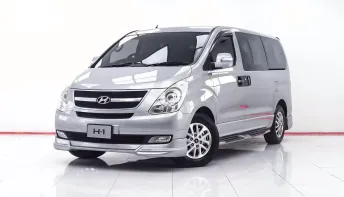 1E621 HYUNDAI H-1 2.5 DELUXE AT 2011
