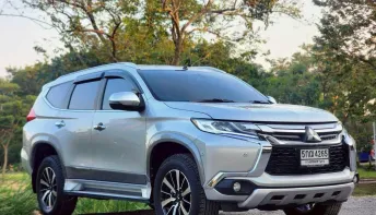 Mitsubishi Pajero Sport 2.4 GT Premium ดีเซล 4WD TOP ปี 2015 จด 2016