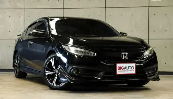 2016 Honda CIVIC 1.5 FC Turbo RS Sedan AT ไมล์แท้ รุ่น TOP สุด มือแรกจากป้ายแดง B6365
