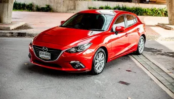 2015 Mazda 3 2.0 Sports (5Door) รถเก๋ง 5 ประตู 