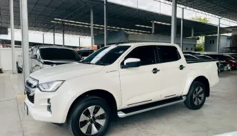 ISUZU D-MAX 3.0 M AUTO ปี 2020 รถสวย มือแรกออกห้าง พร้อมใช้ ไมล์น้อย 5 หมื่น รับประกันตัวถังสวย