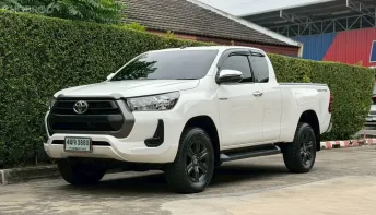 TOYOTA REVO SMART CAB 2.4 Diesel Turbo PRERUNNER ปี 2021
