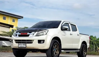 ISUZU D-max Cab4 3.0 M/T ปี 2013