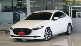 Mazda 3 2.0 SP ปี 2021 รถบ้านมือเดียว ใช้น้อยเข้าศูนย์ตลอด สวยเดิมทั้งคัน ยางสวย ออกรถ0บาท