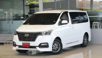 Hyundai H-1 2.5 Elite NS ปี 2023 สวยชิดป้ายแดง ไมล์แท้20,000โล รถบ้านมือเดียว ออกรถ0บาท