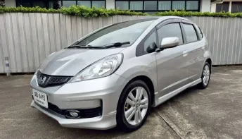 HONDA JAZZ 1.5 SV ออโต้ ปี 2012
