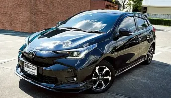 2023 Toyota YARIS 1.2 Premium S Hatchback
