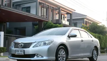 Toyota Camry 2.0 G ปี 2012 จด 2013 