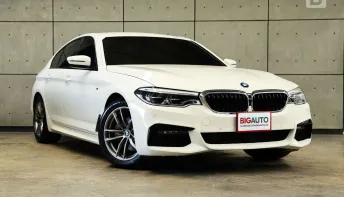 2020 BMW 520d 2.0 G30 M Sport Sedan AT ไมล์แท้ มือแรกจากป้ายแดง ตัว TOP ที่สุดของเครื่องดีเซล B5306