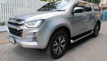2023 ISUZU DMAX CAB4 HI-LANDER 3.0 M (รุ่นTOP) เกียร์AUTOมือเดียว รถสวยสภาพใหม่ 