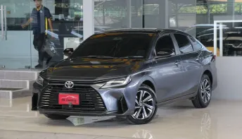 Toyota Yaris Ativ 1.2 Premium Luxury ปี2023 สวยสภาพป้ายแดง Warrantyศูนย์เหลือๆ รถบ้านมือเดียว ฟรีดาว
