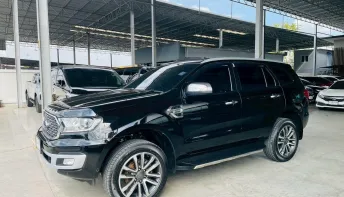 FORD EVEREST 2.0 TITANIUM PLUS 4WD ปี 2021 รถสวย มือแรก พร้อมใช้ TOP สุด ไมล์น้อย รับประกันตัวถังสวย