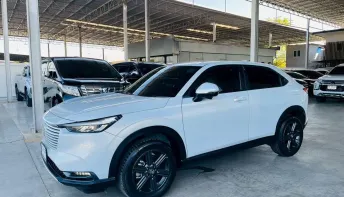 HONDA HR-V 1.5 e:HEV EL ปี 2023 รถสวย มือแรกออกห้าง พร้อมใช้ ไมล์น้อย 4 หมื่น รับประกันตัวถังสวย