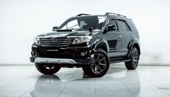 2B239 TOYOTA FORTUNER 3.0 V AT 2014