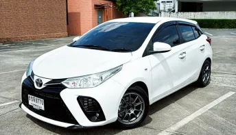 2021 Toyota YARIS 1.2 Entry