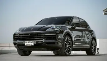 Porsche Cayenne E Hybrid ปี 2018  รถมือเดียว ป้ายแดง พร้อมใช้งาน