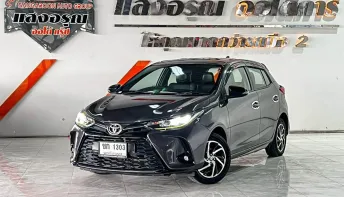 Toyota Yaris 1.2 Sport เกียร์ออโต้ ปี 2020 ผ่อนเริ่มต้น 7,*** บาท
