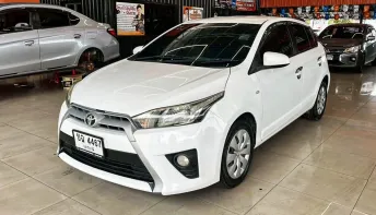 Toyota Yaris 1.2 E เกียร์ออโต้ ปี 2013/2014 ผ่อนเริ่มต้น 4,*** บาท