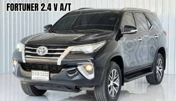 สภาพดี ฟรีดาวน์ได้ Toyota Fortuner 2.4 V 2WD SUV รถบ้านแท้