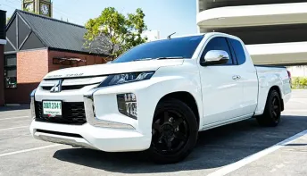 2020 MITSUBISHI TRITON  2.5 GLX MEGA CAB
