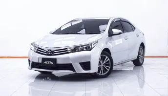 1E726  TOYOTA ALTIS 1.8 E AT 2016