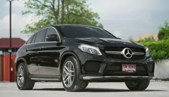 Benz GLE350d Coupe 4MATIC ปี 2016 รถมือเดียว ป้ายแดง พร้อมใช้งาน