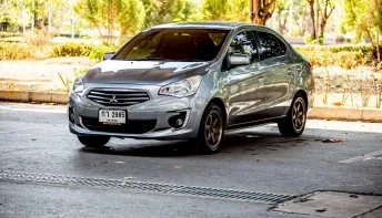 2015 Mitsubishi ATTRAGE 1.2 รถเก๋ง 4 ประตู 