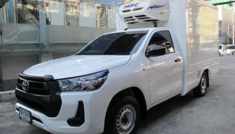 2023 TOYOTA REVO 2.4 ENTRY หัวเดียว รถตู้เย็น ความเย็นติดลบ เกียร์ธรรมดา สีขาว รถสวยสภาพดี 