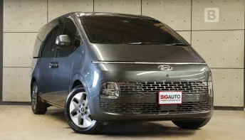2022 Hyundai Staria 2.2 SEL Van AT ไมล์แท้ 7 หมื่น รับประกันตัวรถ 5 ปี 150,000 KM B7051