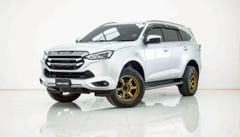 6B433 ISUZU MU-X  3.0 ULTIMATE 2WD AT 2021