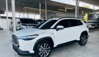 TOYOTA CROSS 1.8 PREMIUM SAFETY HYBRID 2022 รถสวย มือแรก พร้อมใช้ ไมล์น้อย TOP รับประกันตัวถังสวย