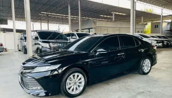 TOYOTA CAMRY 2.5 HV HYBRID ปี 2021 รถสวย มือแรกออกห้าง พร้อมใช้ ไมล์น้อย รับประกันตัวถังสวย