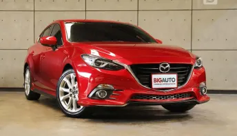 2015 Mazda 3 2.0 S Sports Hatchback AT ไมล์แท้ 5 หมื่น (วิ่งน้อยมาก) ชุดแต่งรอบคัน B125