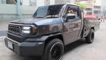 2025 TOYOTA HILUX CHAMP 2.4 (ดีเซล) SWB รุ่นTOP ช่วงสั้น  เกียร์AUTO วิ่งน้อย 3,237 กม รถสวยสภาพใหม่