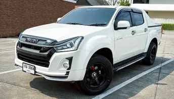 2019 Isuzu D-MAX 1.9 Cab-4  Hi-Lander Stealth Z-Prestige