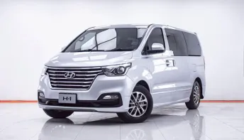 1E718 HYUNDAI H1 2.5 ELITE AT 2020
