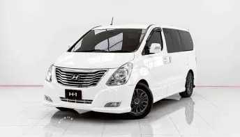 6B455 HYUNDAI H1 2.5 LIMITED A2 AT 2015
