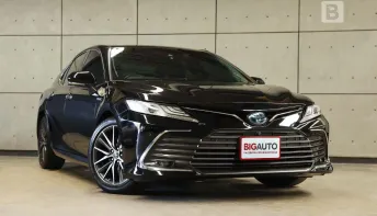 2022 Toyota CAMRY 2.5 HEV Premium Luxury Sedan AT ไมล์แท้ รับประกันตัวรถ 5 ปี 150,000 KM B1358